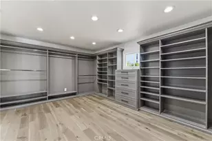 515 Kings Pl, Newport Beach, CA 92663 - Photo 32