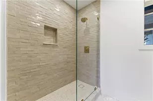 515 Kings Pl, Newport Beach, CA 92663 - Photo 22