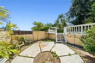608 St James Pl, Newport Beach, CA 92663 - Photo 16