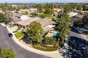 10 Rue Valbonne, Newport Beach, CA 92660 - Photo 2