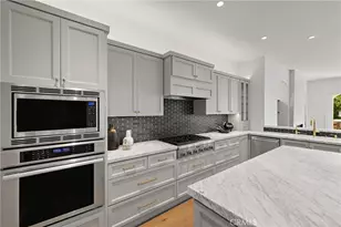15 Seabluff, Newport Beach, CA 92660 - Photo 18