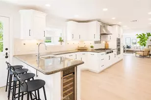 501 Aliso Ave, Newport Beach, CA 92663 - Photo 2