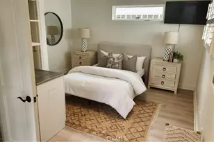 501 Aliso Ave, Newport Beach, CA 92663 - Photo 12