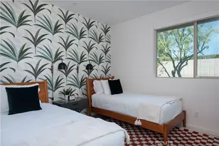 1126 Lucent Ct, Palm Springs, CA 92262 - Photo 32