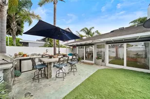 2528 University Dr, Newport Beach, CA 92660 - Photo 16