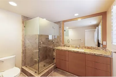 12 Harbor Island, Newport Beach, CA 92660 - Photo 36