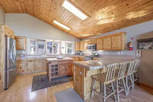 712 Villa Grove, Big Bear City, CA 92314 - Photo 6