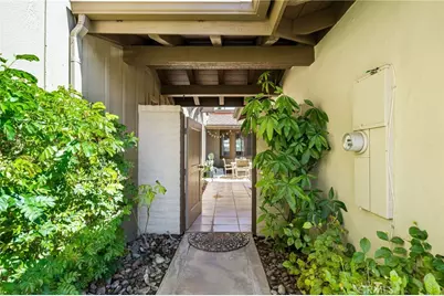 72 Old Ranch, Palm Desert, CA 92211 - Photo 4