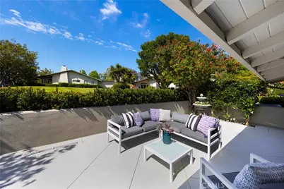 2102 Vista Entrada, Newport Beach, CA 92660 - Photo 22