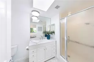 2102 Vista Entrada, Newport Beach, CA 92660 - Photo 16