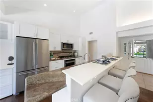 2102 Vista Entrada, Newport Beach, CA 92660 - Photo 14