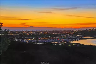 2102 Vista Entrada, Newport Beach, CA 92660 - Photo 30