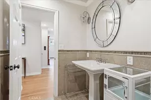 255 Ocean View, Newport Beach, CA 92663 - Photo 20