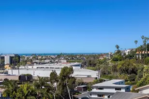 230 Ocean View Ave, Newport Beach, CA 92663 - Photo 12