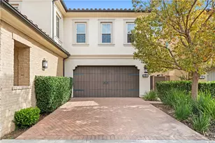 21 Fanpalm, Irvine, CA 92620 - Photo 2