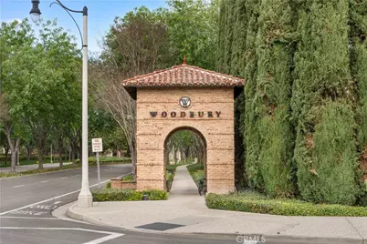 21 Fanpalm, Irvine, CA 92620 - Photo 4