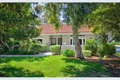 824 Via Alhambra #D, Laguna Woods, CA 92637 - Photo 2