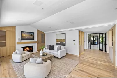 1075 Granville Drive, Newport Beach, CA 92660 - Photo 14