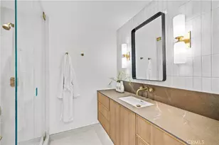 1075 Granville Dr, Newport Beach, CA 92660 - Photo 20