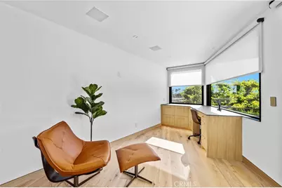 1075 Granville Drive, Newport Beach, CA 92660 - Photo 18
