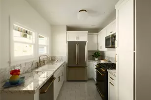 2715 Cove, Corona del Mar, CA 92625 - Photo 22