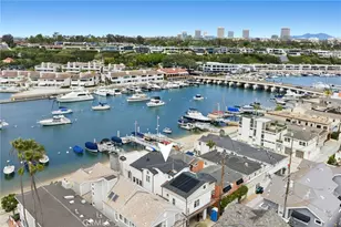 1105 North Bay Front, Newport Beach, CA 92662 - Photo 4