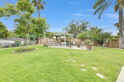 11825 Gloucester, Rancho Cucamonga, CA 91730 - Photo 18