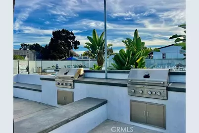 69 Saratoga, Newport Beach, CA 92660 - Photo 30