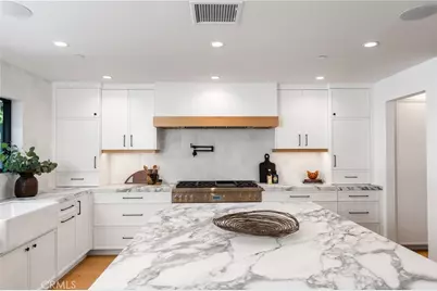 3024 Country Club, Costa Mesa, CA 92626 - Photo 8