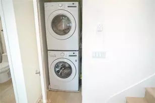 1187 Crenshaw Blvd, Los Angeles, CA 90019 - Photo 18