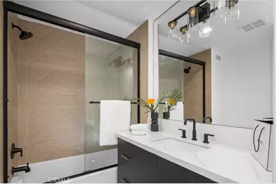 520 Iris, Corona del Mar, CA 92625 - Photo 18
