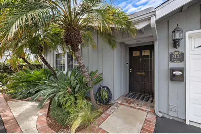 2435 Marseilles Way, Costa Mesa, CA 92627 - Photo 2