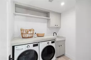 2501 Via Marina, Newport Beach, CA 92660 - Photo 34