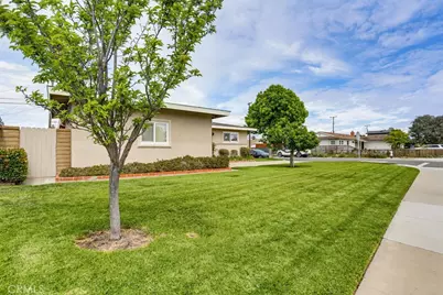 1318 Watson, Costa Mesa, CA 92626 - Photo 4