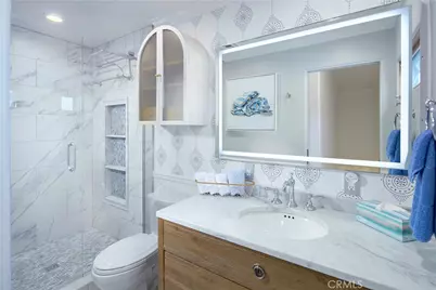 1311 W Bay Avenue, Newport Beach, CA 92661 - Photo 14