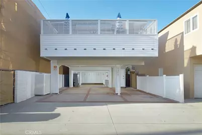 1311 W Bay Avenue, Newport Beach, CA 92661 - Photo 30