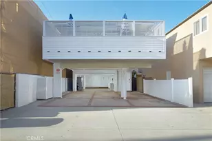 1311 W Bay Ave, Newport Beach, CA 92661 - Photo 30