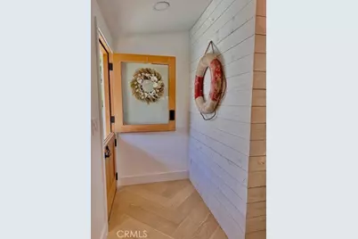 250 Mayflower, Newport Beach, CA 92660 - Photo 6