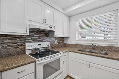 1086 Buckingham, Newport Beach, CA 92660 - Photo 8