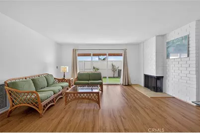 1086 Buckingham, Newport Beach, CA 92660 - Photo 2