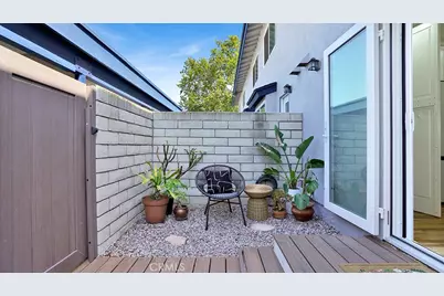 16582 Nube, Huntington Beach, CA 92649 - Photo 12