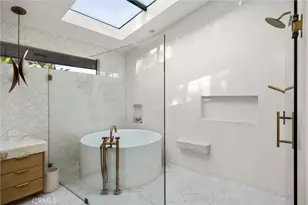 341 Vista Baya, Costa Mesa, CA 92627 - Photo 22