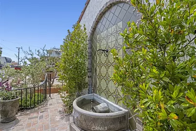 541 Hazel, Corona del Mar, CA 92625 - Photo 6