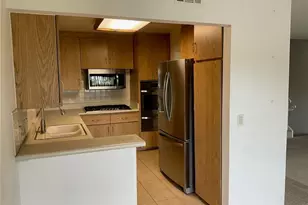 2307 Eastbluff, Newport Beach, CA 92660 - Photo 4