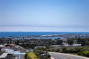 1039 Tiller Way, Corona del Mar, CA 92625 - Photo 32