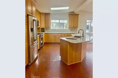 121 Yorktown, Newport Beach, CA 92660 - Photo 8