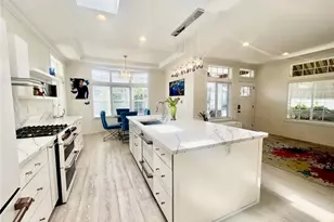 252 Mayflower, Newport Beach, CA 92660 - Photo 10