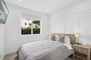 417 1/2 Poinsettia Ave, Corona del Mar, CA 92625 - Photo 24