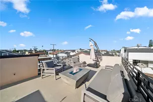 417 1/2 Poinsettia Ave, Corona del Mar, CA 92625 - Photo 2