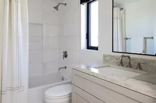 419 Goldenrod Ave, Corona del Mar, CA 92625 - Photo 16